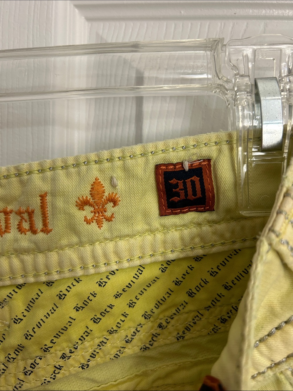 Rock Revival Lemon Yellow Embroidered Back Pocket Shorts - Picture 4 of 4